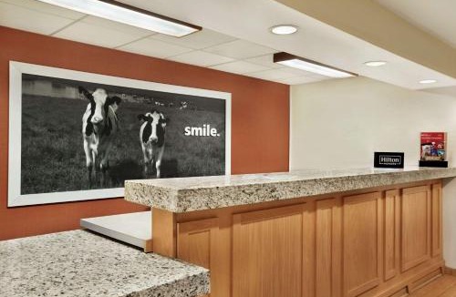 Shawnee Hotel | Hampton Inn Shawnee