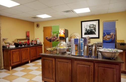 Sidney Hotel | Hampton Inn Sidney