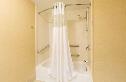 Sidney Hotel | Hampton Inn Sidney