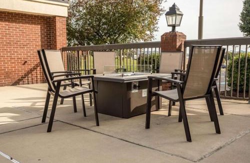 Somerset Hotel | Hampton Inn Somerset