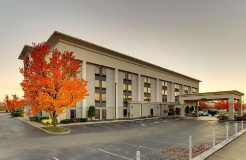 Springfield Hotel | Hampton Inn Springfield