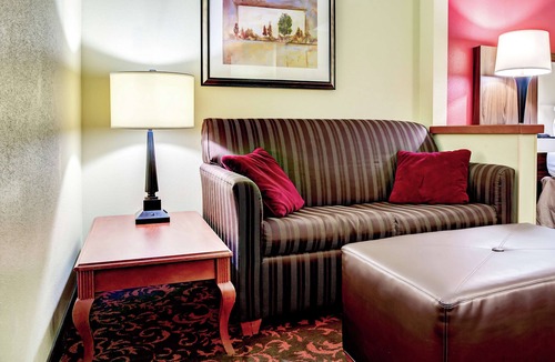 St. Joseph Hotel | Hampton Inn St. Joseph