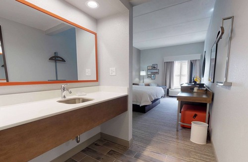 Saint Simons Heights Hotel | Hampton Inn St. Simons Island