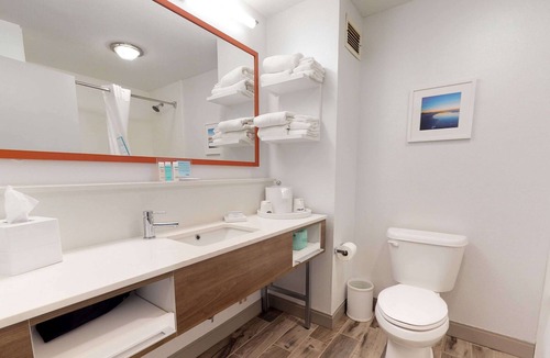 Saint Simons Heights Hotel | Hampton Inn St. Simons Island