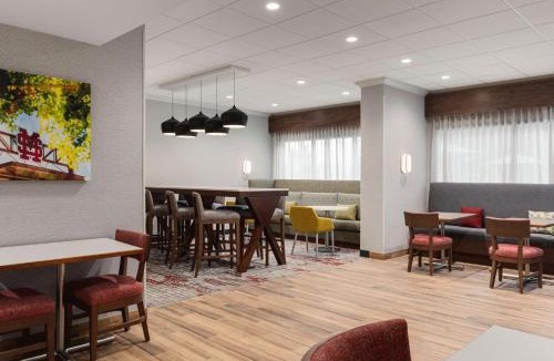 Starkville Hotel | Hampton Inn Starkville Mississippi State University