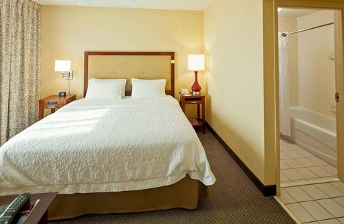 Green Hills Hotel | Hampton Inn & Suites Nashville-Green Hills