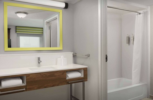 Altamonte Springs Hotel | Hampton Inn & Suites Orlando-North/Altamonte Springs