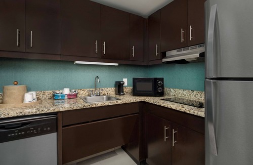 Alpharetta Hotel | Hampton Inn & Suites Alpharetta
