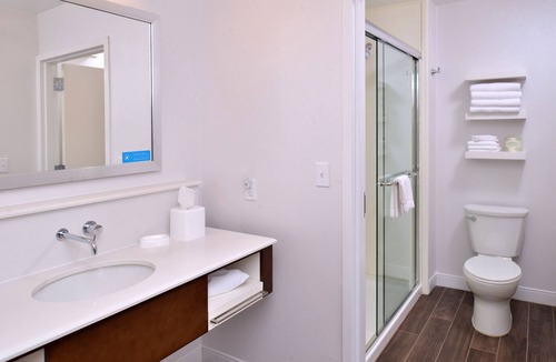 Ann Arbor Hotel | Hampton Inn & Suites Ann Arbor West