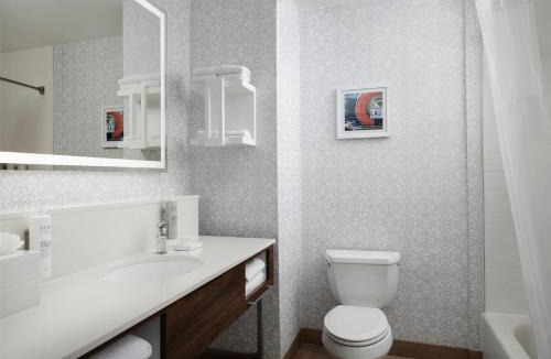 Arroyo Grande Hotel | Hampton Inn & Suites Arroyo Grande