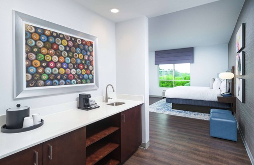 Downtown Decatur Hotel | Hampton Inn & Suites Atlanta Decatur/Emory