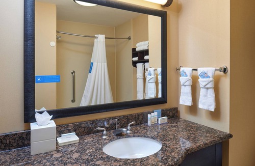 Buda Hotel | Hampton Inn & Suites Austin South/Buda