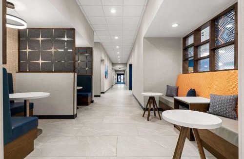 Bessemer Hotel | Hampton Inn & Suites Bessemer Birmingham