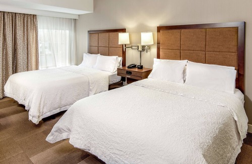 Bethlehem Hotel | Hampton Inn & Suites Bethlehem