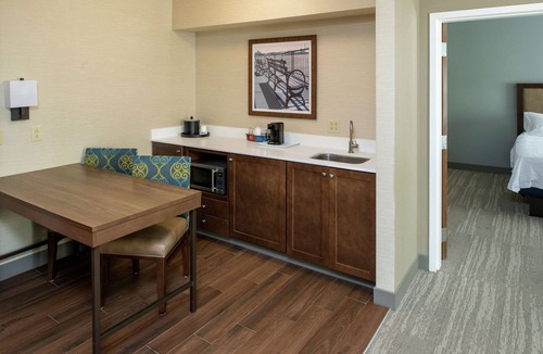 Binghamton Hotel | Hampton Inn & Suites Binghamton/Vestal