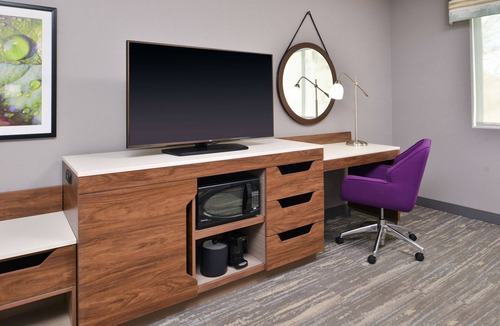 Southwest Ada County Alliance Hotel | Hampton Inn & Suites Boise/Spectrum