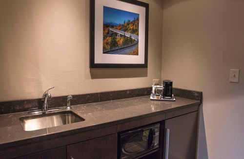 Boone Hotel | Hampton Inn & Suites Boone