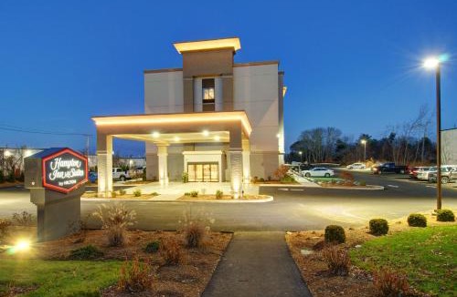 Stoughton Hotel | Hampton Inn & Suites Boston/Stoughton, Ma