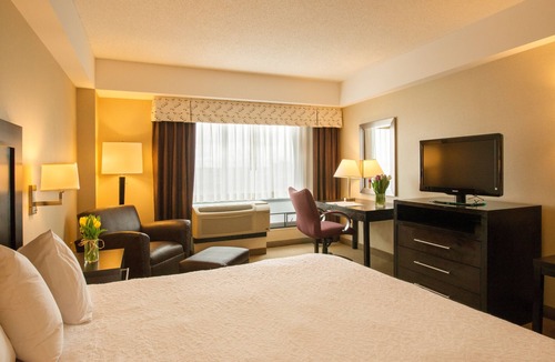 Harrison Lenox Hotel | Hampton Inn & Suites Boston Crosstown Center
