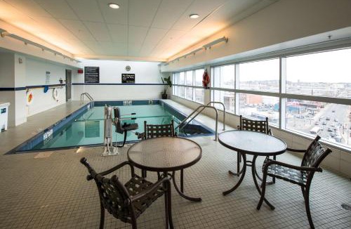 Harrison Lenox Hotel | Hampton Inn & Suites Boston Crosstown Center