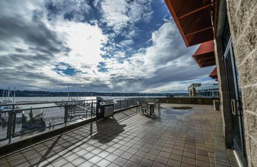 Bremerton Hotel | Hampton Inn & Suites Bremerton