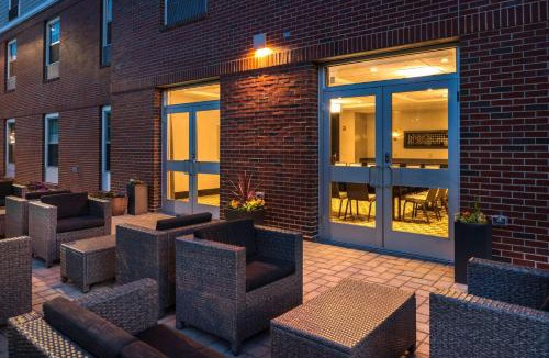 Martinsville Hotel | Hampton Inn & Suites Bridgewater, NJ