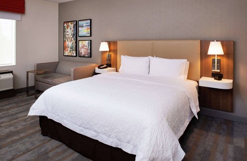 Buena Park Hotel | Hampton Inn & Suites Buena Park
