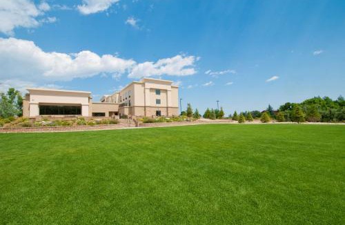 Buffalo Hotel | Hampton Inn & Suites Buffalo