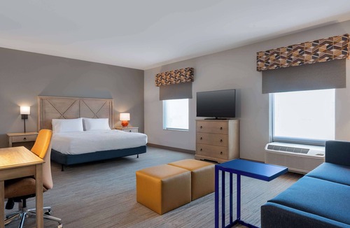 Dodge City Hotel | Hampton Inn & Suites by Hilton Dodge City