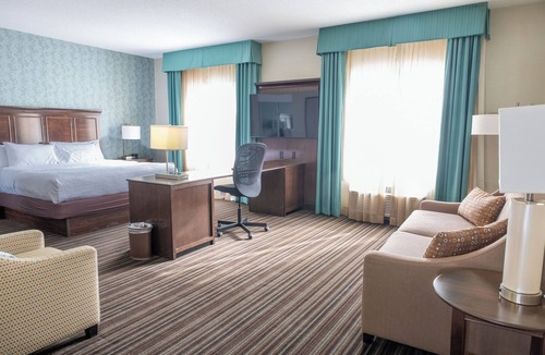 St. John's Hotel | Hampton Inn & Suites by Hilton St. John's Airport