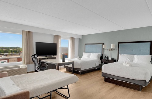 Unionville Hotel | Hampton Inn & Suites by Hilton Toronto Markham