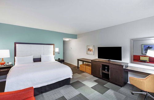 Greater Greenspoint Hotel | Hampton Inn & Suites by Hilton Houston North IAH