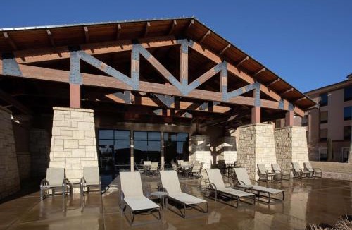 Peck Hotel | Hampton Inn & Suites by Hilton Mulvane at Kansas Star Casino