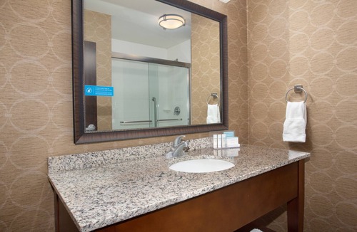 Peck Hotel | Hampton Inn & Suites by Hilton I-35/Mulvane