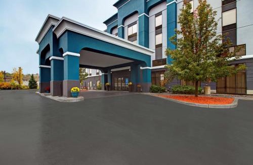 Eastside Hotel | Hampton Inn & Suites by Hilton Syracuse Dewitt