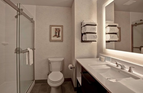 Main - Military Plaza Hotel | Hampton Inn & Suites by Hilton San Antonio Riverwalk