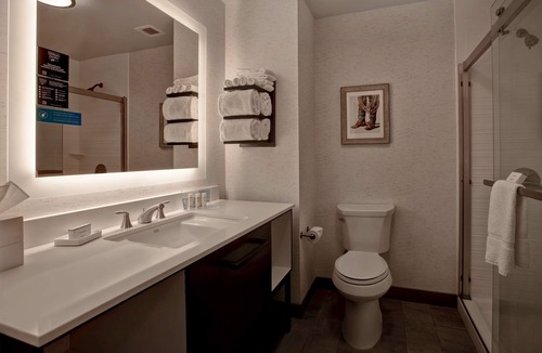 Main - Military Plaza Hotel | Hampton Inn & Suites by Hilton San Antonio Riverwalk