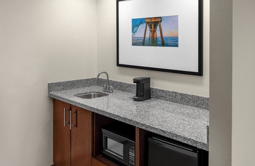 Coconut Creek Hotel | Hampton Inn & Suites Coconut Creek