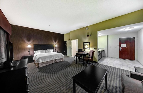 Concordville Hotel | Hampton Inn & Suites Chadds Ford