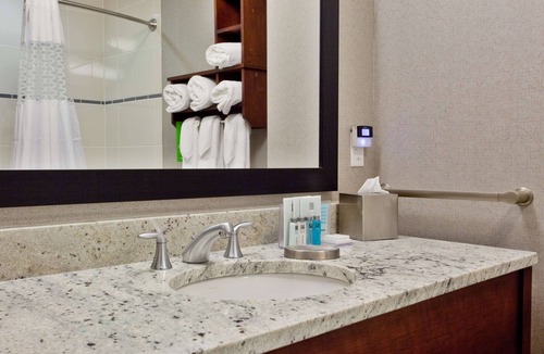 Carrboro Hotel | Hampton Inn & Suites Chapel Hill-Carrboro/Downtown