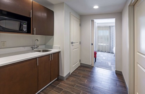 Claremore Hotel | Hampton Inn & Suites Claremore