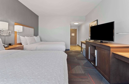 Columbus Hotel | Hampton Inn & Suites Columbus Scioto Downs