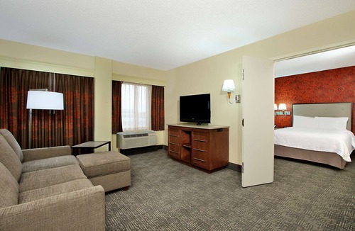 Arena District Hotel | Hampton Inn & Suites Columbus-Downtown