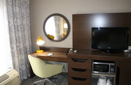 Concord Hotel | Hampton Inn & Suites Concord/Charlotte
