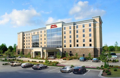 Crabtree Hotel | Hampton Inn & Suites Crabtree