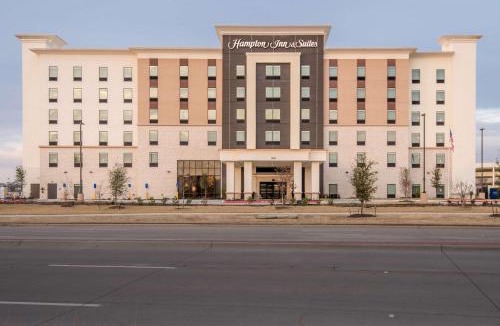 The Colony Hotel | Hampton Inn & Suites Dallas-The Colony