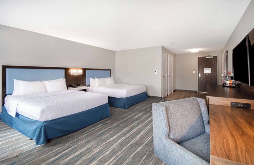 Dayton Hotel | Hampton Inn & Suites Dayton - Vandalia