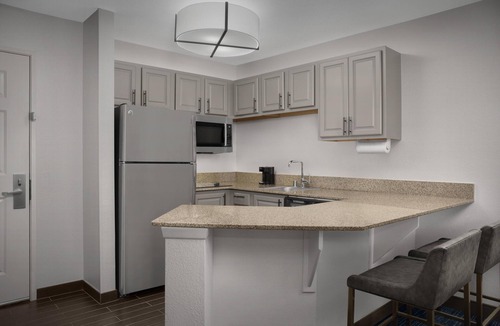 Hampden South Hotel | Hampton Inn & Suites Denver Tech Center