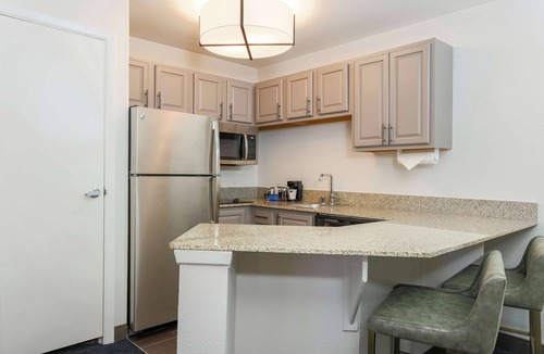 Hampden South Hotel | Hampton Inn & Suites Denver Tech Center
