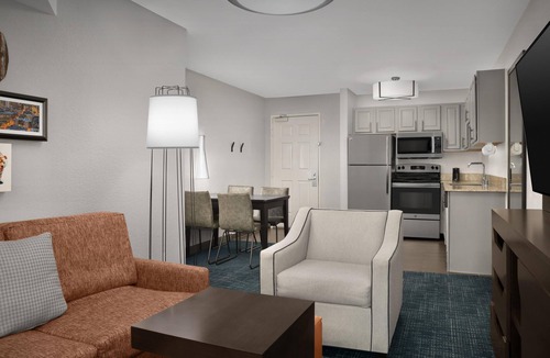 Hampden South Hotel | Hampton Inn & Suites Denver Tech Center